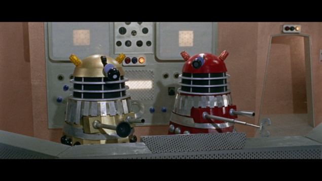 Les Daleks envahissent la Terre (1966) de Gordon Flemyng - Édition StudioCanal 2022 (Master 4K) - Capture Blu-ray