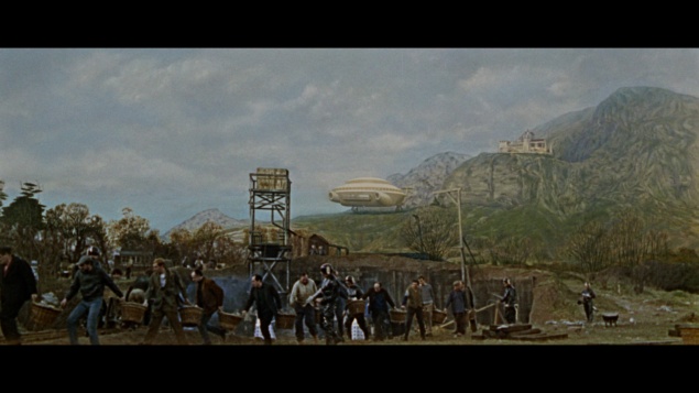 Les Daleks envahissent la Terre (1966) de Gordon Flemyng - Édition StudioCanal 2022 (Master 4K) - Capture Blu-ray 4K Ultra HD